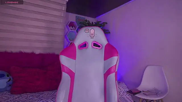 Chat XXX en directo de Lana_Dreams_