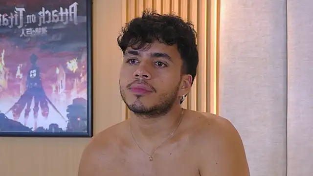 AlexanderJordan's Live XXX Chat