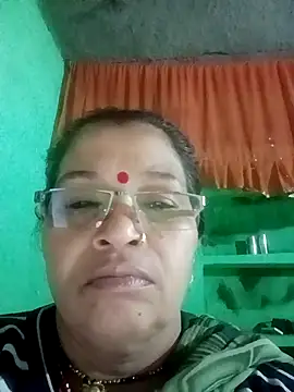 Manavi_x 即時 XXX 聊天