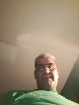 delfi6's Live XXX Chat