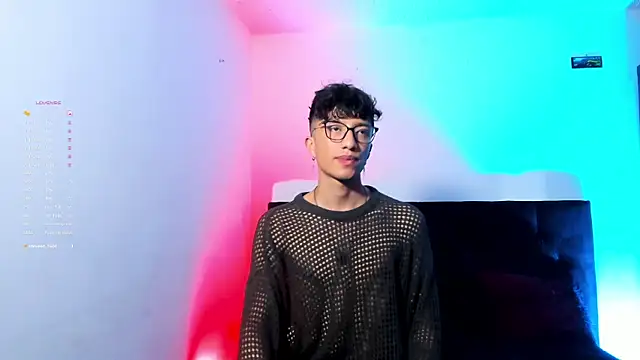 mhatias_'s Webcam Show