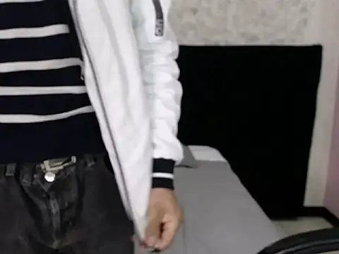 SavageLover_'s Live XXX Chat