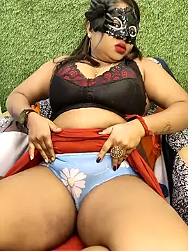 دردشة DOLY-20 الجنسية المباشرة