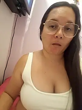 XXX chat uživo modela liababylia