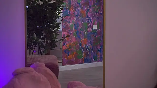 VeloraMuse: онлайн-секс-чат