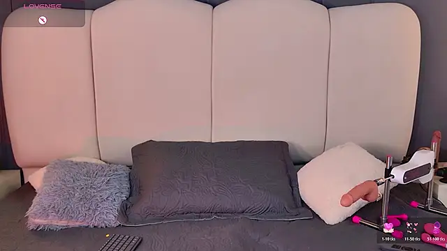 Niicolle_Miller's Webcam Show