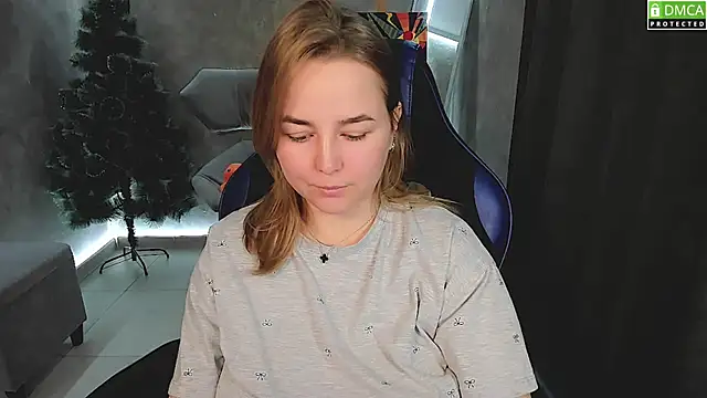 Mira_Mermayd's Live XXX Chat