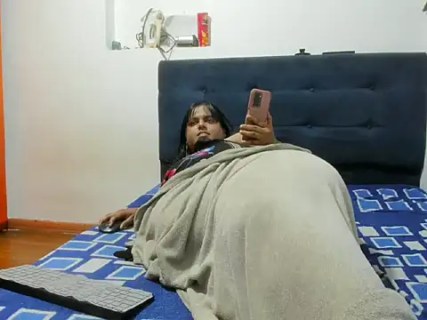 SusanaEshwar Adlı Modelin Canlı XXX Sohbeti