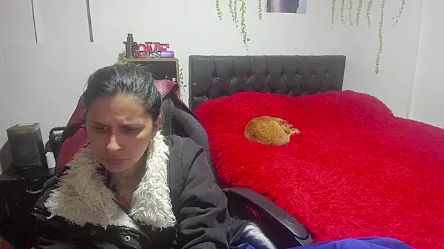 lauren_ashlee Adlı Modelin Canlı XXX Sohbeti