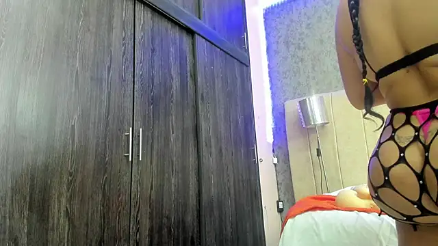 ava-am 现场XXX聊天