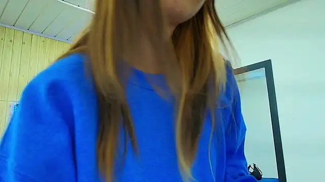 lala_clark's Live XXX Chat