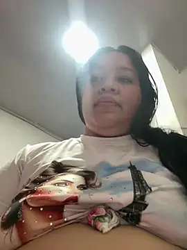 Lovelipsbig's Live XXX Chat