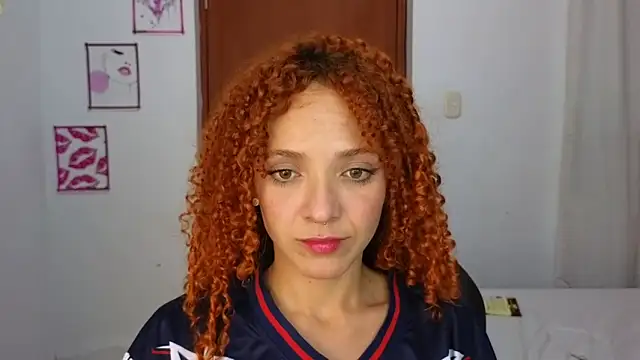 SexyLeilaa 现场XXX聊天