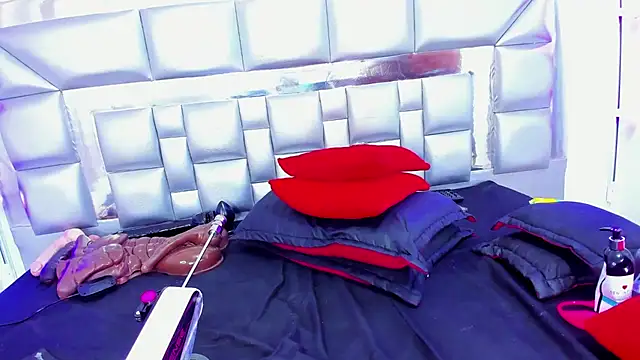 SweeT_Ebonyyx's Webcam Show