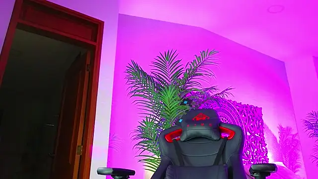 ambarEvans live XXX chat