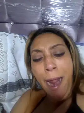 Chat XXX ao vivo de salome_drasin