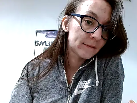 Sonyasays: απευθείας συνομιλία ΧΧΧ