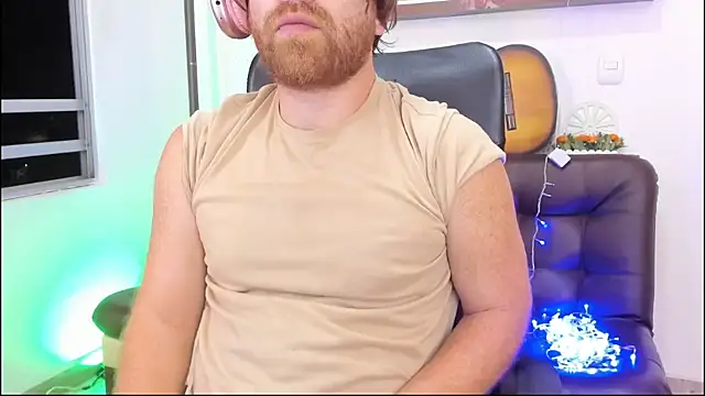 michacosio: онлайн-секс-чат