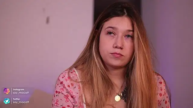 Chat XXX en directo de lilith_gray9