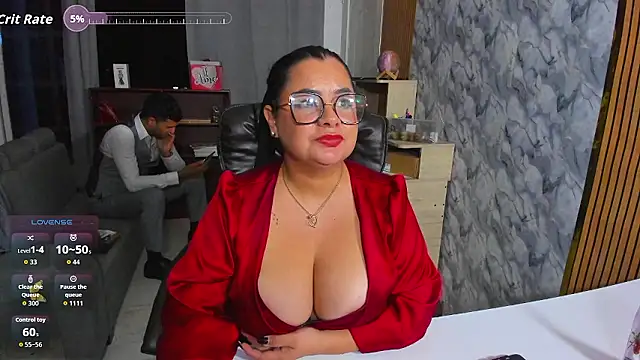 IreneAndGeorge: онлайн-секс-чат