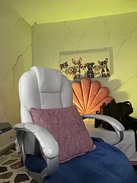 Chat XXX en directo de NiickyJones