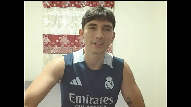 ChicoMaloFfF's Live XXX Chat