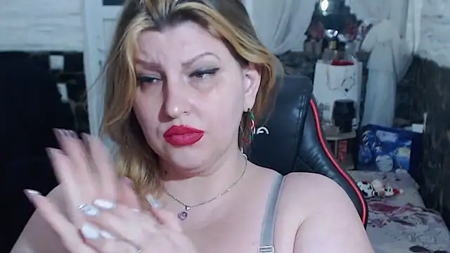 piticaforever's Webcam Show