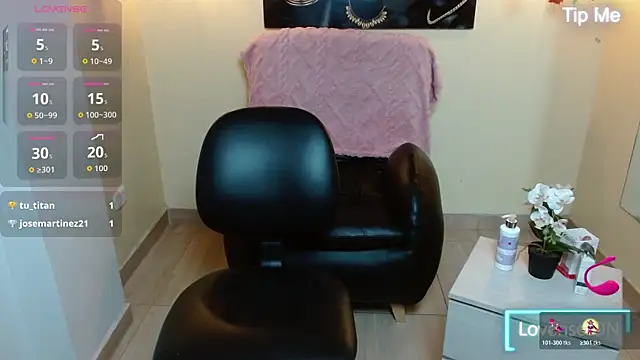 Bom_BomXX's Live XXX Chat