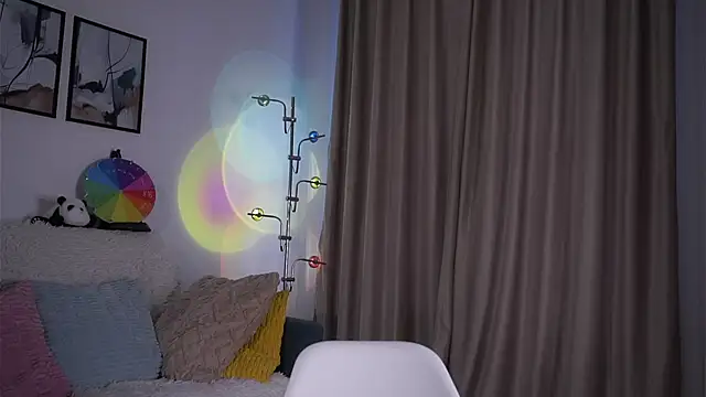 EdlinHargus Chat XXX in diretta