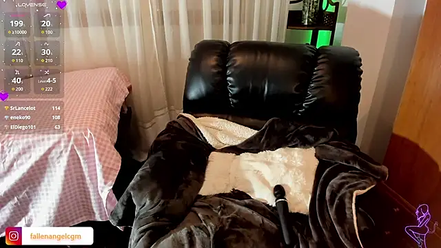 Chat +18 de Fallengangel ao vivo