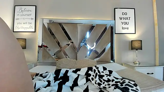 cellestehot's Live XXX Chat