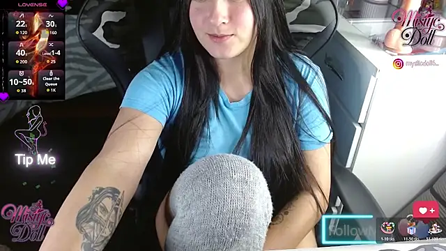 Mysticdooll69's Live XXX Chat