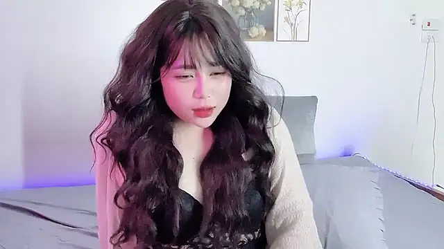 _Mia_ChubbyのライブXXXチャット