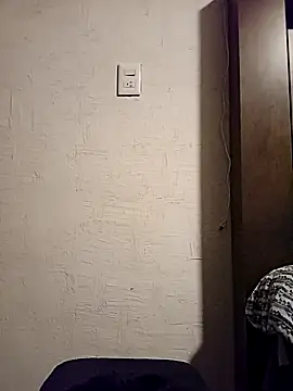 KITTEN-10 live XXX chat