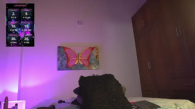 noah_0814: онлайн-секс-чат