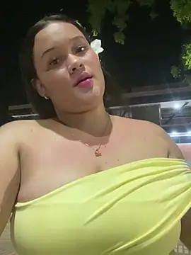 Show de Datoka_adrenaline na webcam