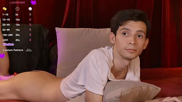 VicenteFerrer's Live XXX Chat