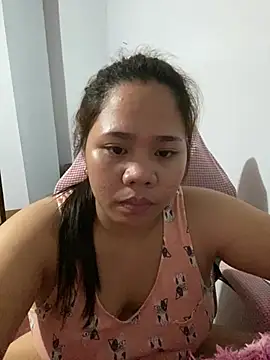 Chat +18 de _BellaHotty_ ao vivo