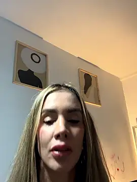 Chat +18 de AnaSaenz_ ao vivo