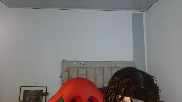 Axel_fox77's Webcam Show