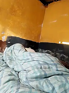 Chat XXX en directo de HornyAss_Bitch