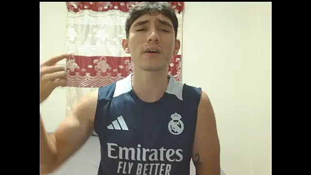 ChicoMaloFfFのライブXXXチャット