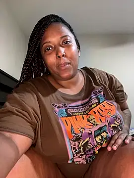 Oya999IAM's Live XXX Chat