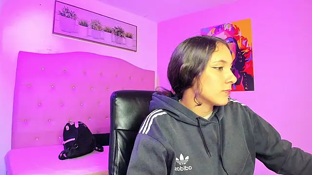 xlunna Chat XXX in diretta