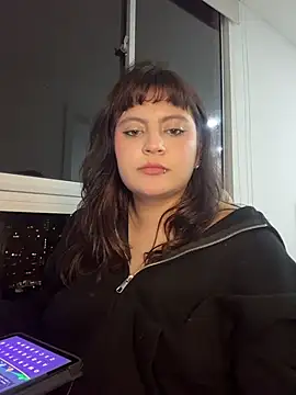 PoliBenett_'s Live XXX Chat