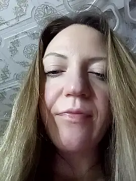 Chat XXX ao vivo de KattyLuuu