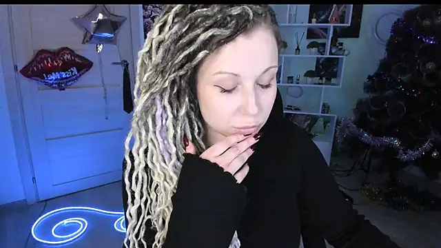 HoneySallyMoore's Live XXX Chat