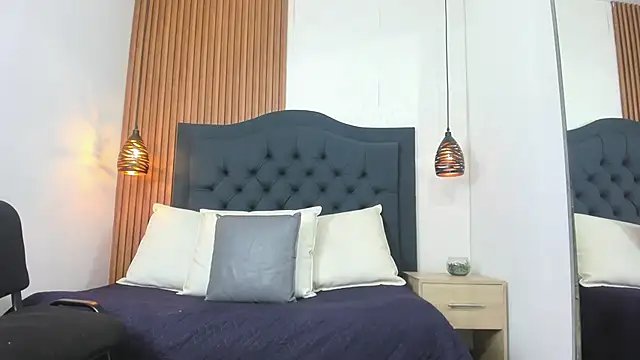 Show de Hisoka_011 na webcam