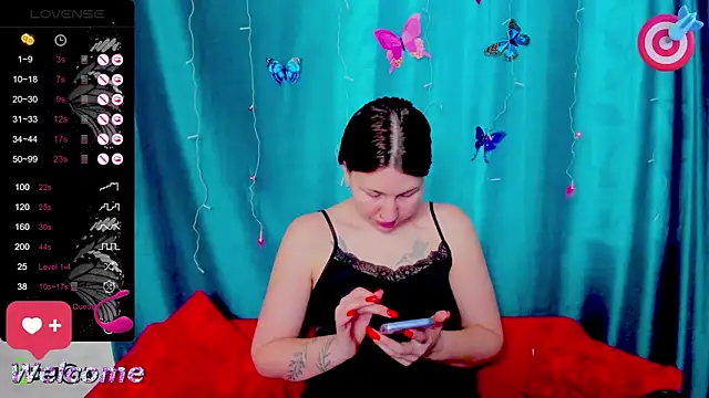 LillyRayRay's Live XXX Chat