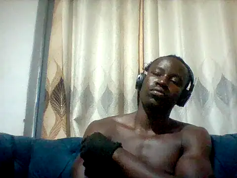 mclntz_bbc's Live XXX Chat